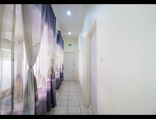 3 BEDROOM HOUSE FOR SALE IN BLUFF